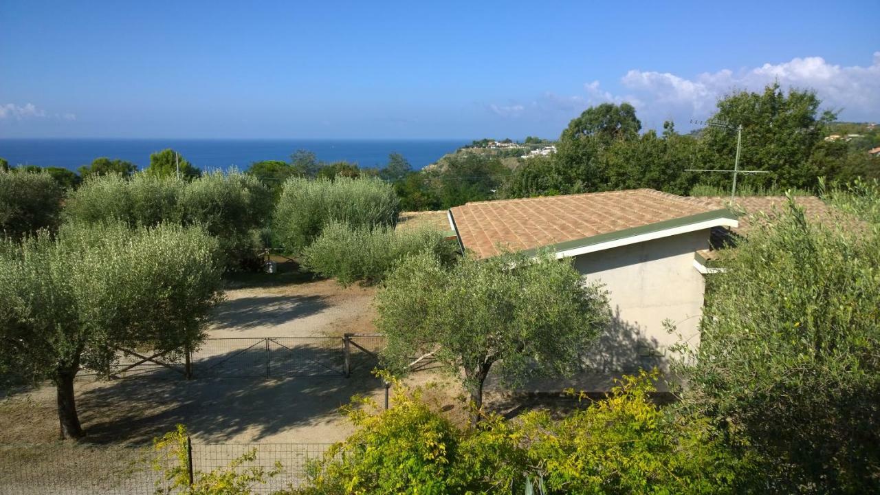La Scogliera Del Capo Villa Santa Maria  Exterior foto