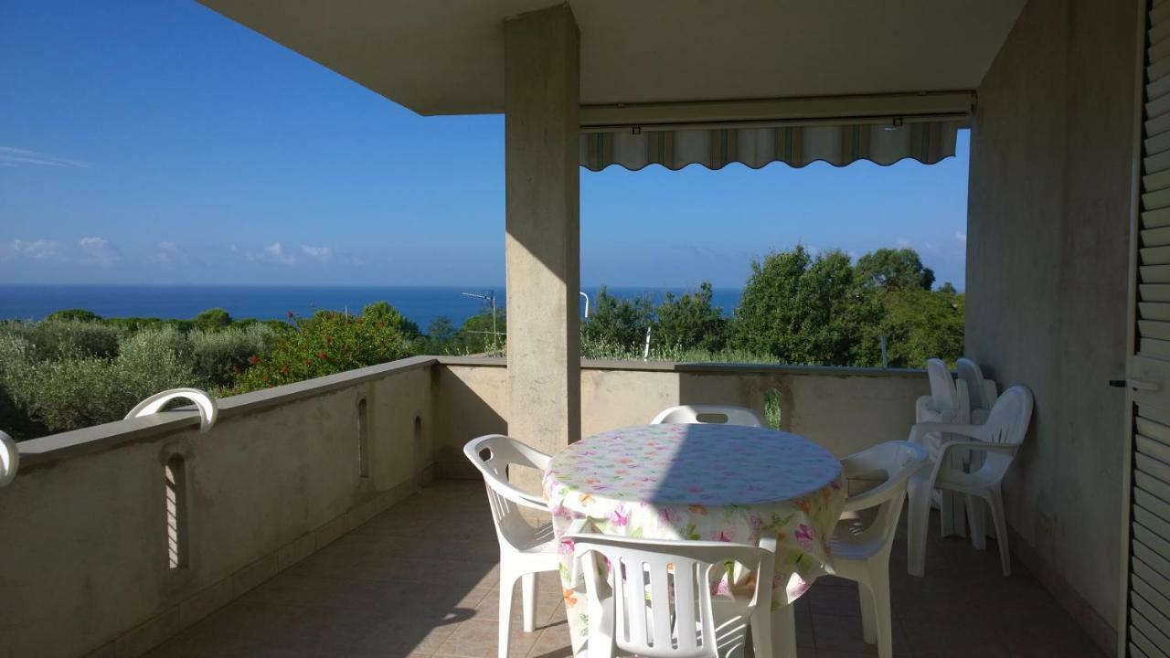 La Scogliera Del Capo Villa Santa Maria  Exterior foto